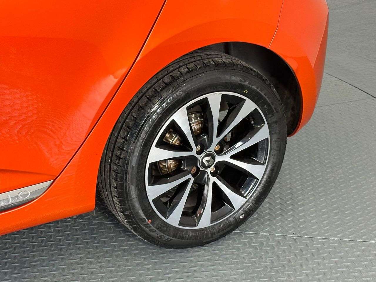 2020 RENAULT CLIO 2020 RENAULT CLIO