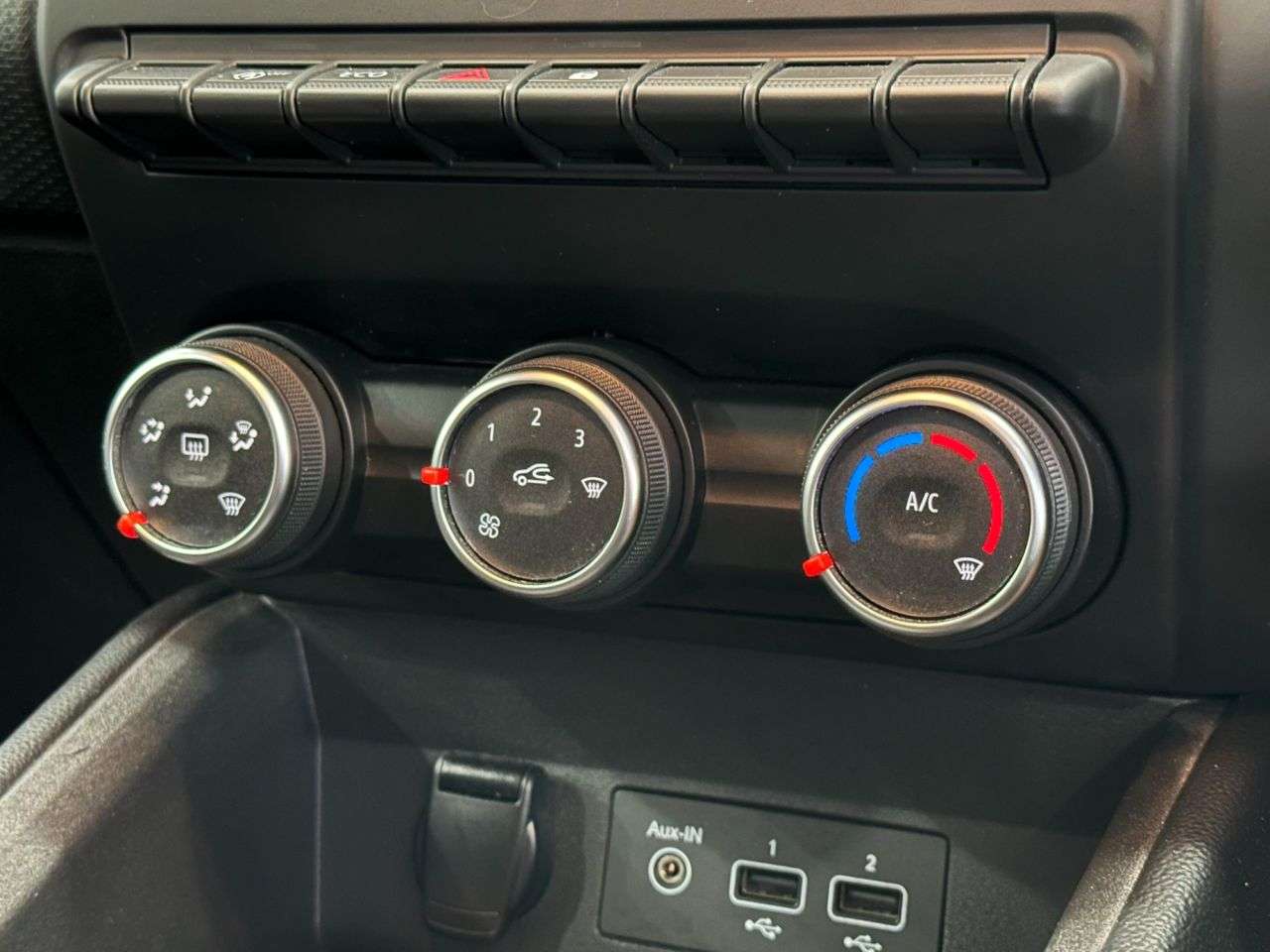 2020 RENAULT CLIO 2020 RENAULT CLIO