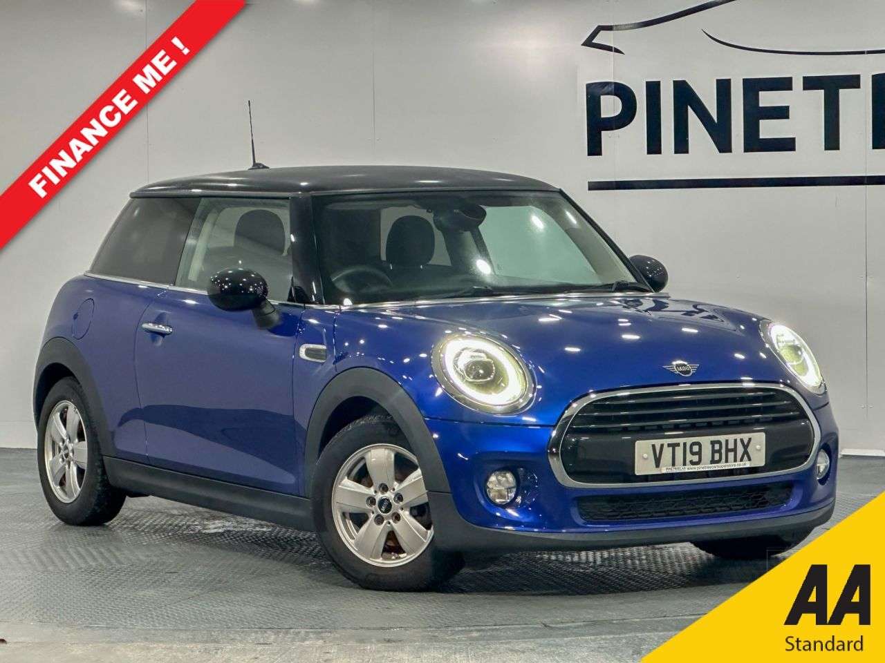 A 2019 MINI HATCH 1.5 Cooper Classic Hatchback 3dr Petrol Manual Euro 6 (s/s) (136 ps) A 2019 MINI HATCH 1.5 Cooper Classic Hatchback 3dr Petrol Manual Euro 6 (s/s) (136 ps)