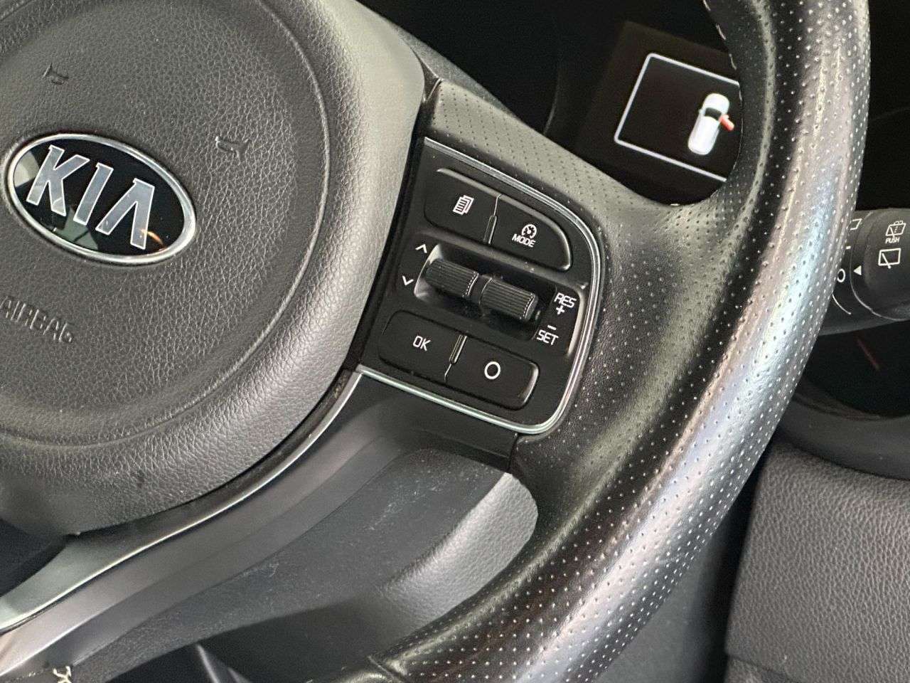 2017 KIA SPORTAGE 2017 KIA SPORTAGE