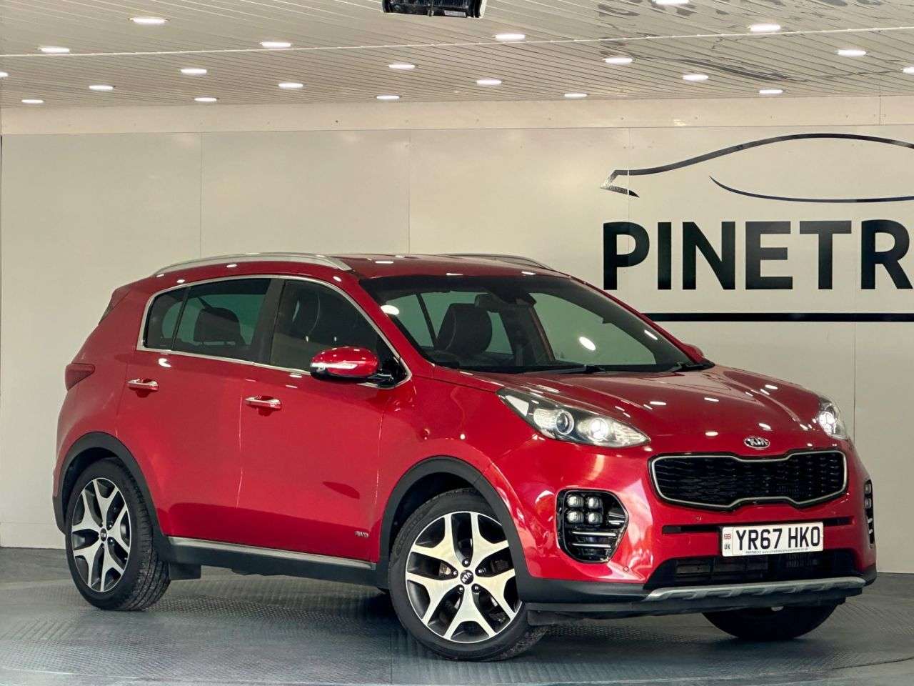 A 2017 KIA SPORTAGE 2.0 CRDi GT-Line SUV 5dr Diesel Auto AWD Euro 6 (134 bhp) A 2017 KIA SPORTAGE 2.0 CRDi GT-Line SUV 5dr Diesel Auto AWD Euro 6 (134 bhp)