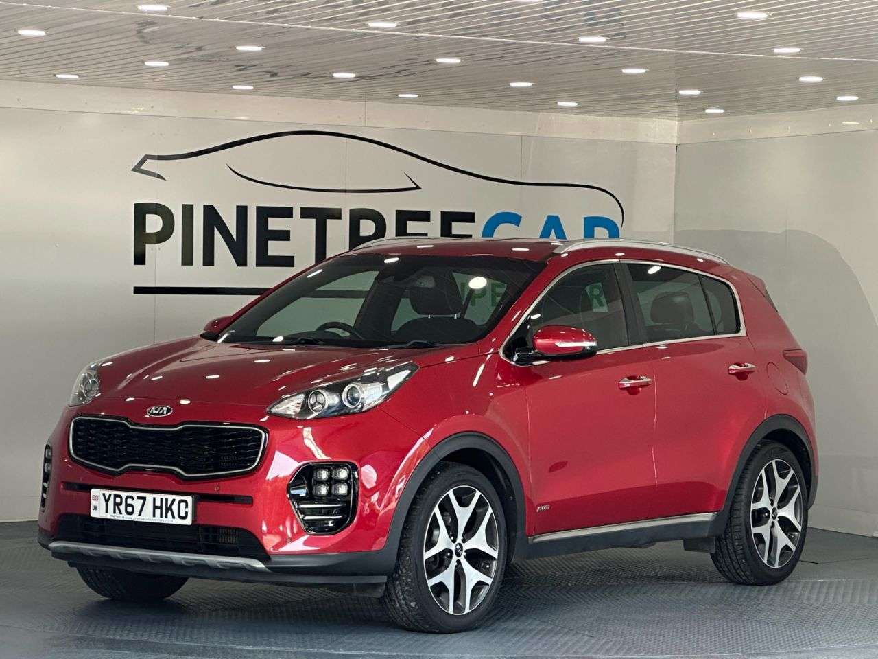 A 2017 KIA SPORTAGE 2.0 CRDi GT-Line SUV 5dr Diesel Auto AWD Euro 6 (134 bhp) A 2017 KIA SPORTAGE 2.0 CRDi GT-Line SUV 5dr Diesel Auto AWD Euro 6 (134 bhp)