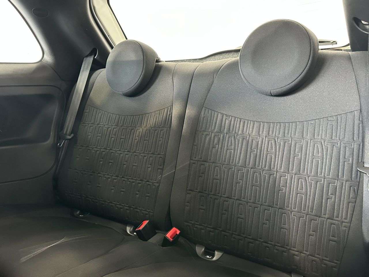 2023 FIAT 500 2023 FIAT 500