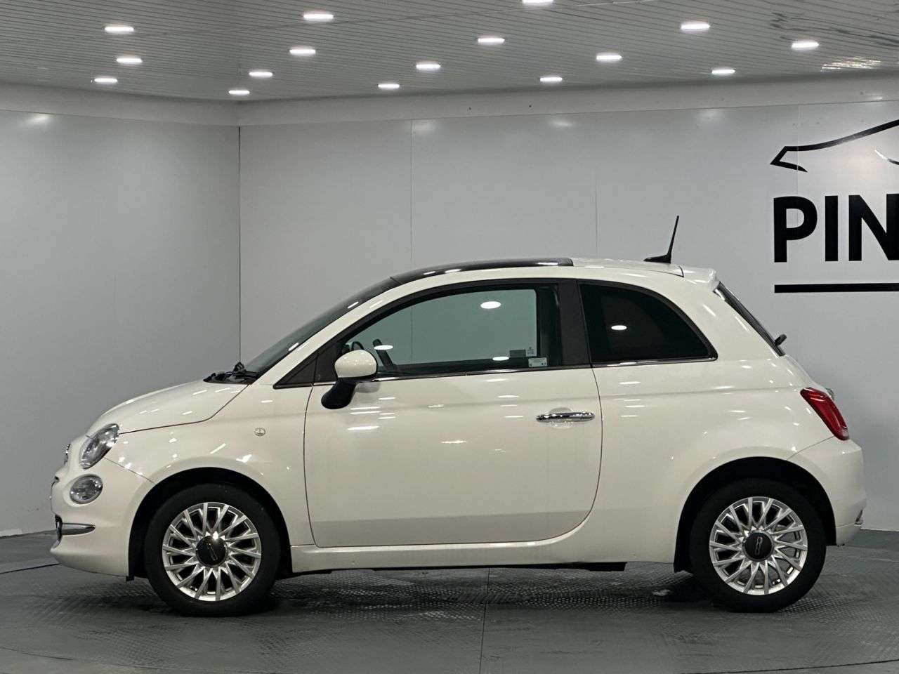 2023 FIAT 500 2023 FIAT 500