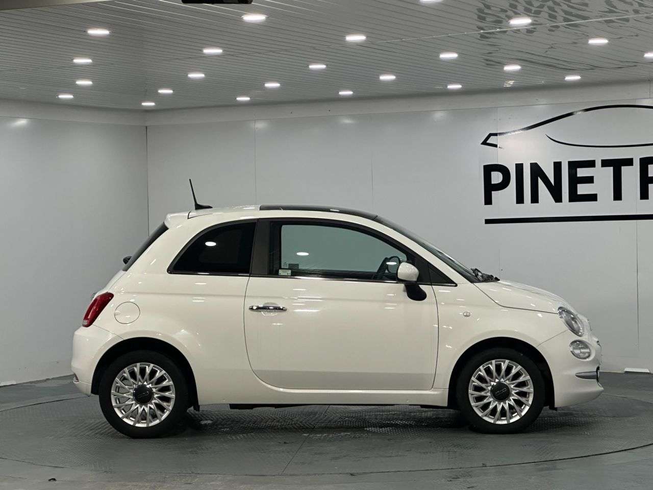 2023 FIAT 500 2023 FIAT 500