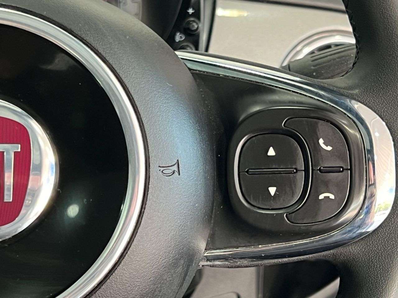 2023 FIAT 500 2023 FIAT 500