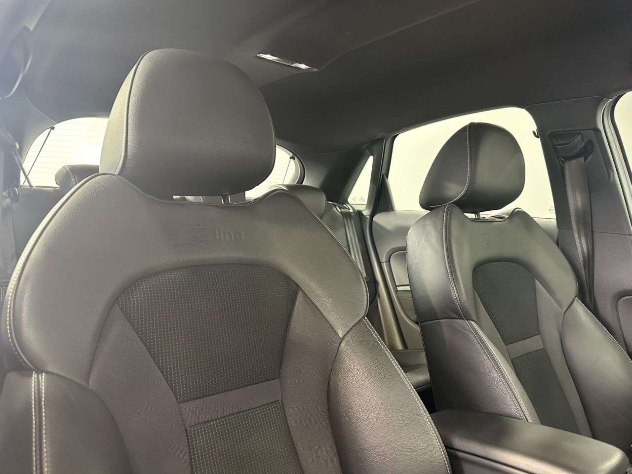 2016 AUDI A1 2016 AUDI A1