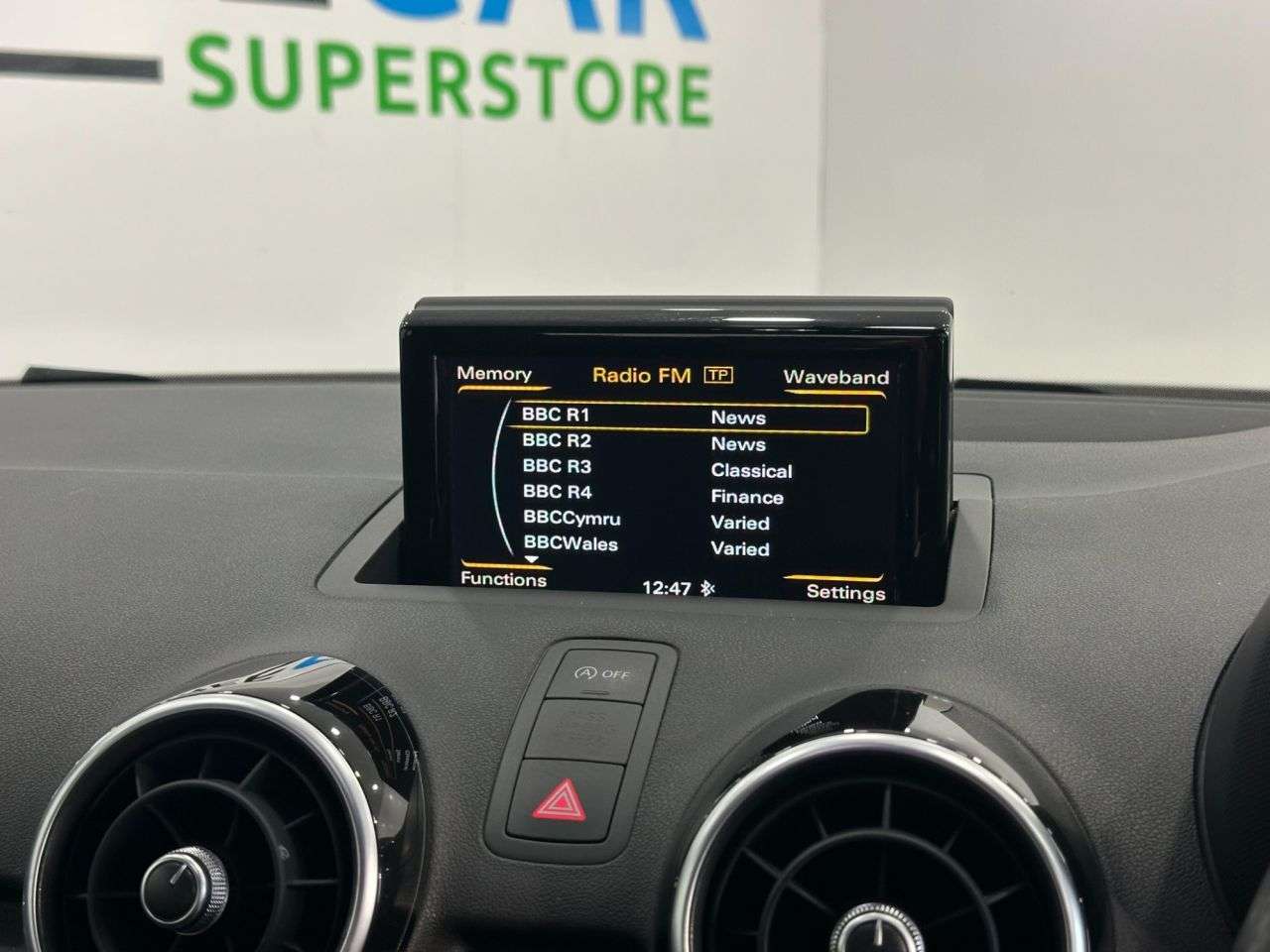 2016 AUDI A1 2016 AUDI A1