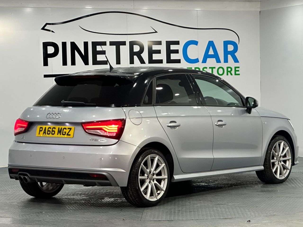 2016 AUDI A1 2016 AUDI A1