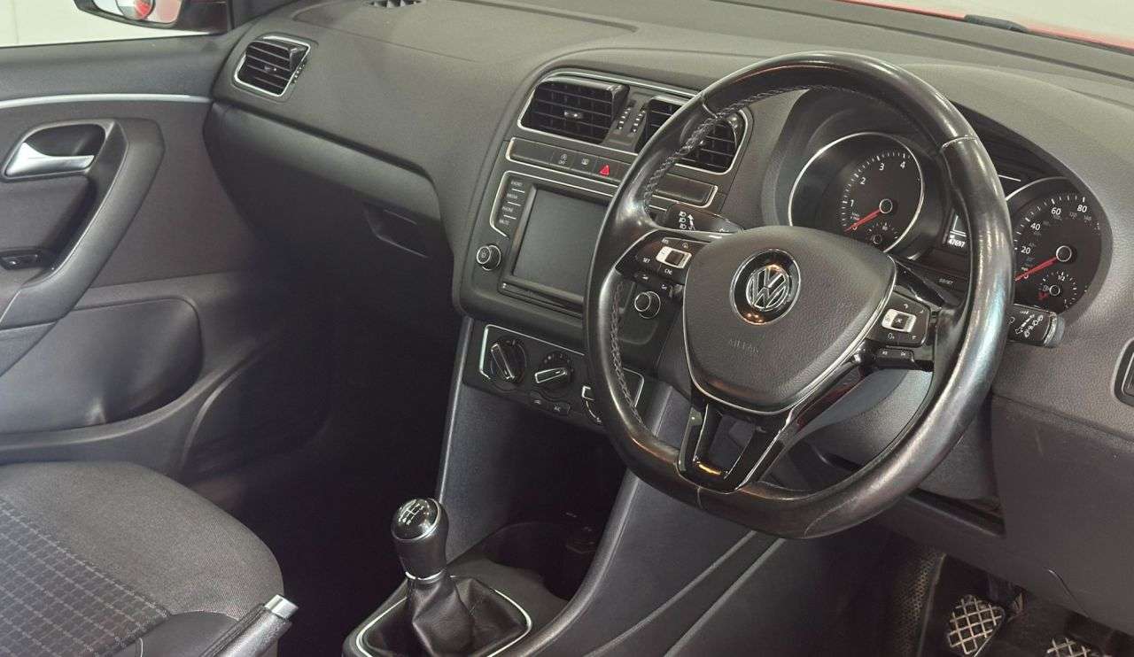 2016 VOLKSWAGEN POLO 2016 VOLKSWAGEN POLO