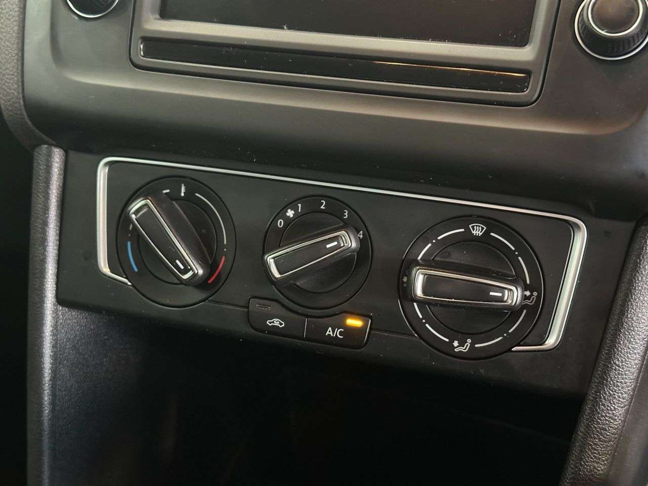 2016 VOLKSWAGEN POLO 2016 VOLKSWAGEN POLO