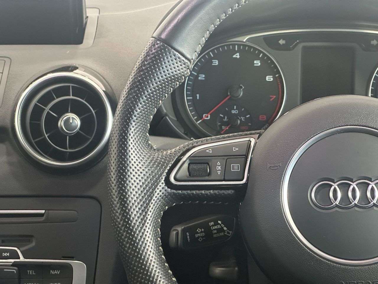 2018 AUDI A1 2018 AUDI A1