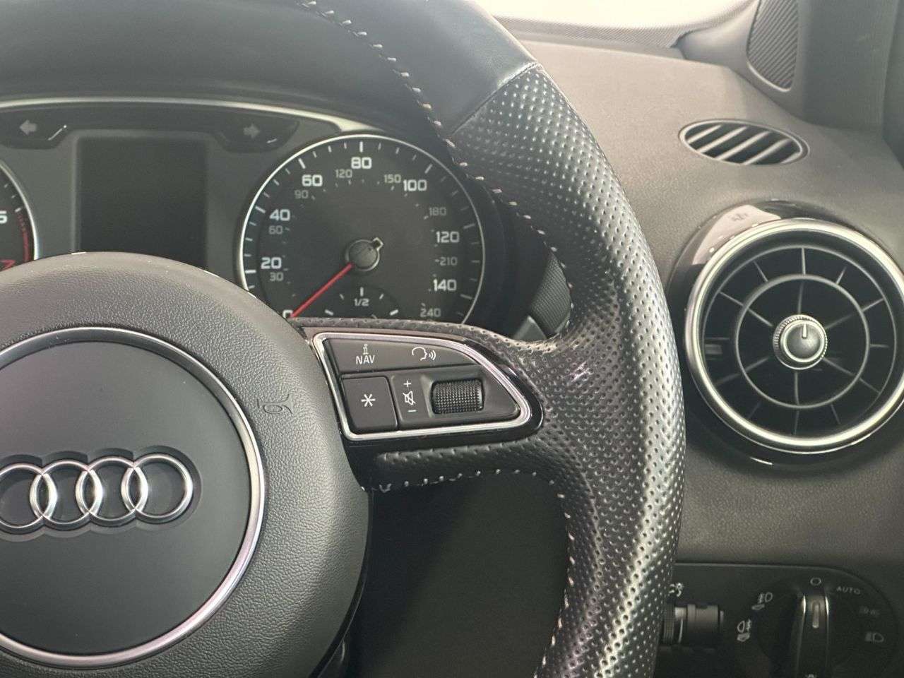 2018 AUDI A1 2018 AUDI A1