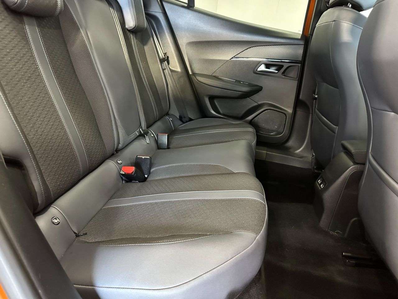 2020 PEUGEOT 2008 2020 PEUGEOT 2008