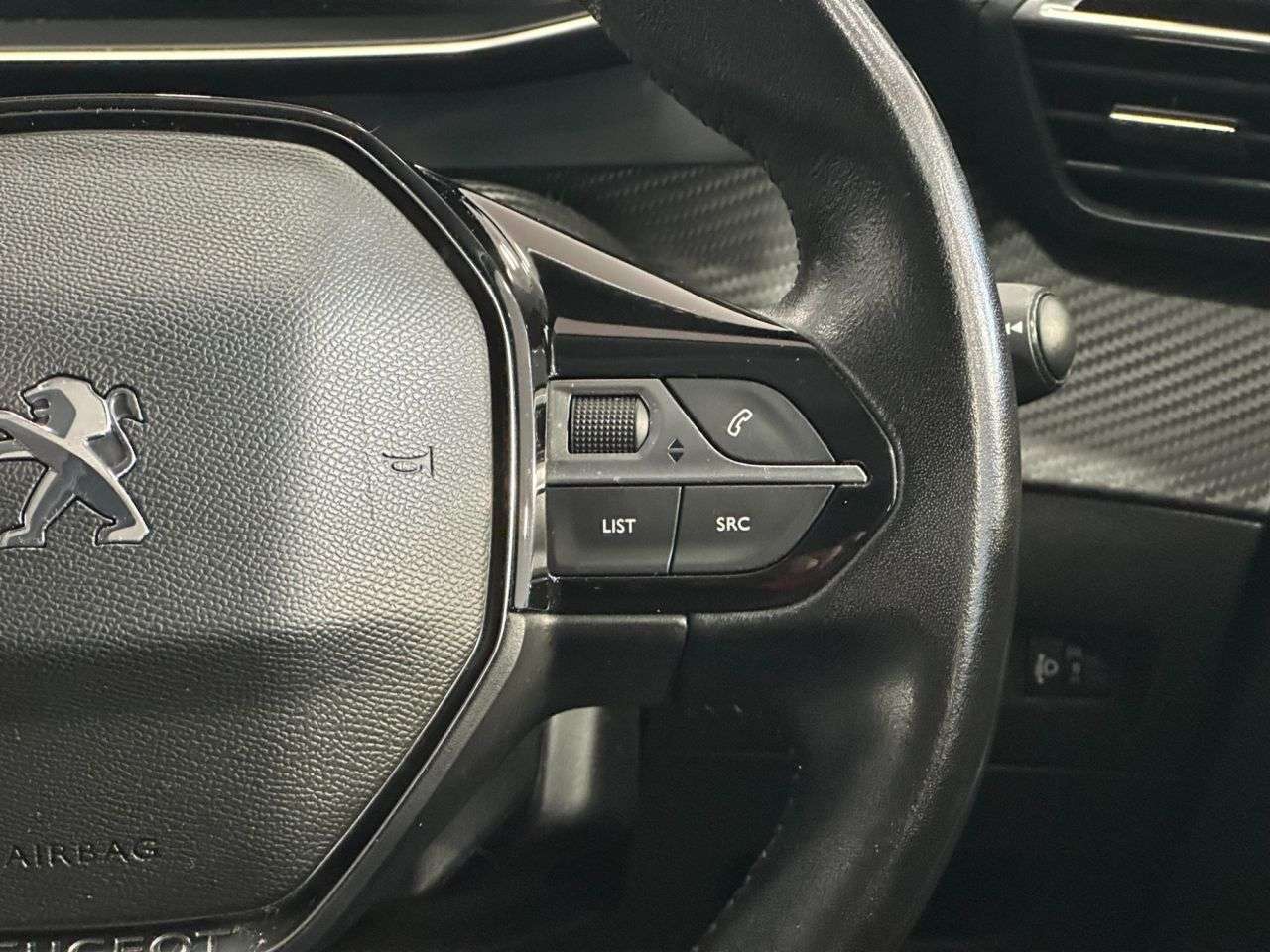 2020 PEUGEOT 2008 2020 PEUGEOT 2008