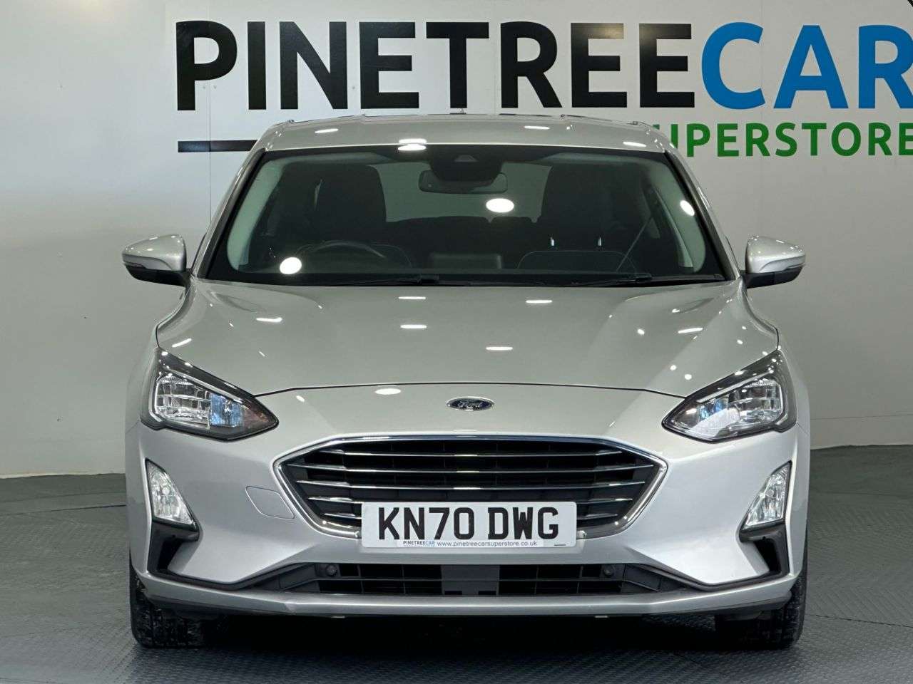 A 2020 FORD FOCUS 1.5 EcoBlue Titanium Hatchback 5dr Diesel Manual Euro 6 (s/s) (120 ps) A 2020 FORD FOCUS 1.5 EcoBlue Titanium Hatchback 5dr Diesel Manual Euro 6 (s/s) (120 ps)