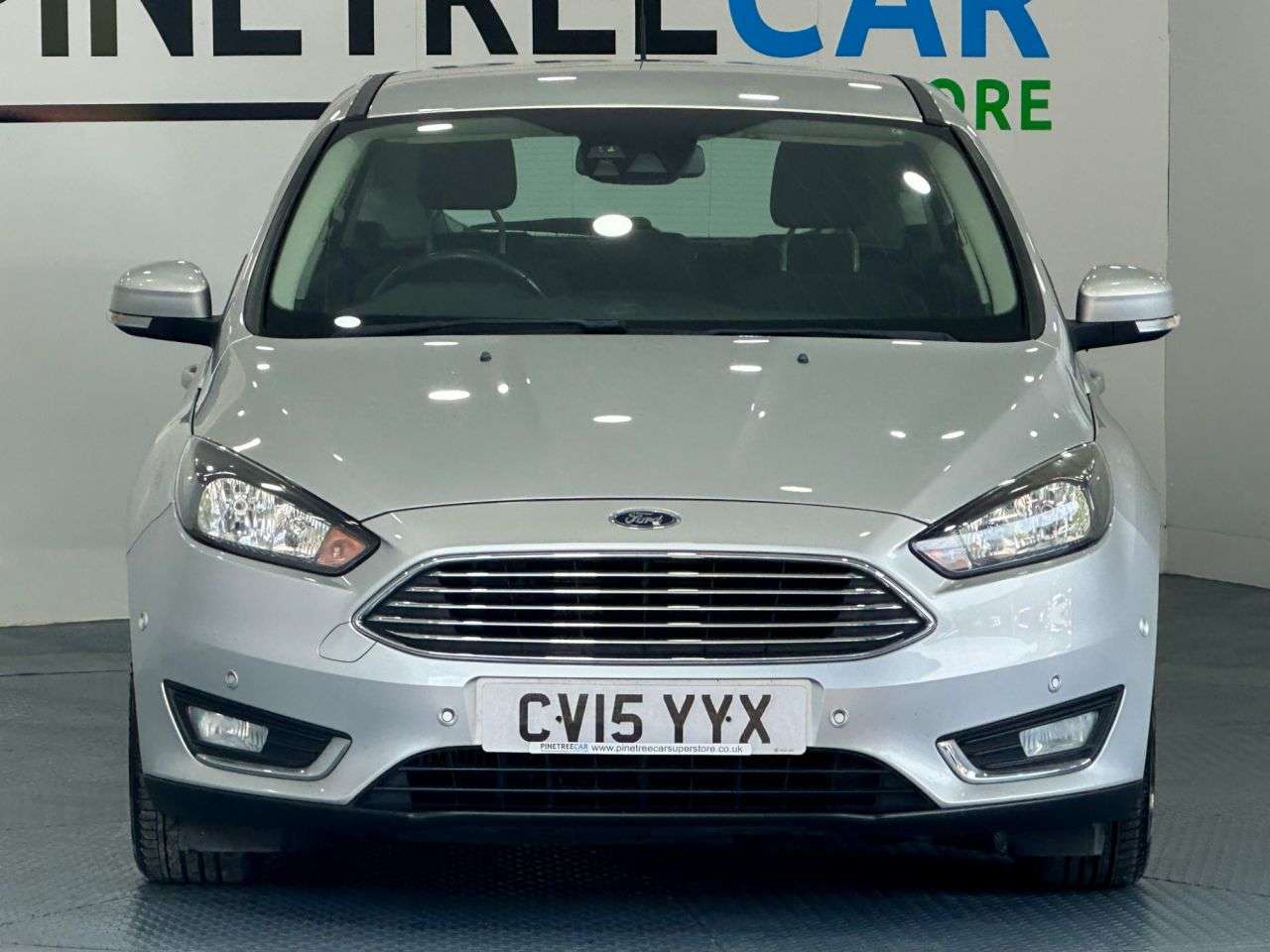 A 2015 FORD FOCUS 1.5 TDCi Titanium Hatchback 5dr Diesel Manual Euro 6 (s/s) (120 ps) A 2015 FORD FOCUS 1.5 TDCi Titanium Hatchback 5dr Diesel Manual Euro 6 (s/s) (120 ps)