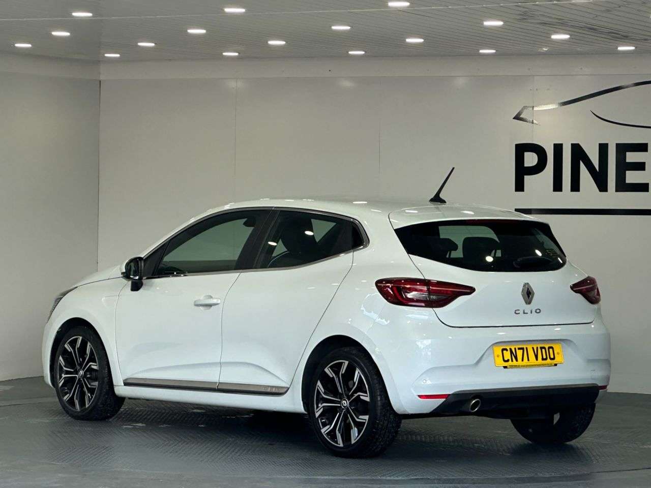 2021 RENAULT CLIO 2021 RENAULT CLIO