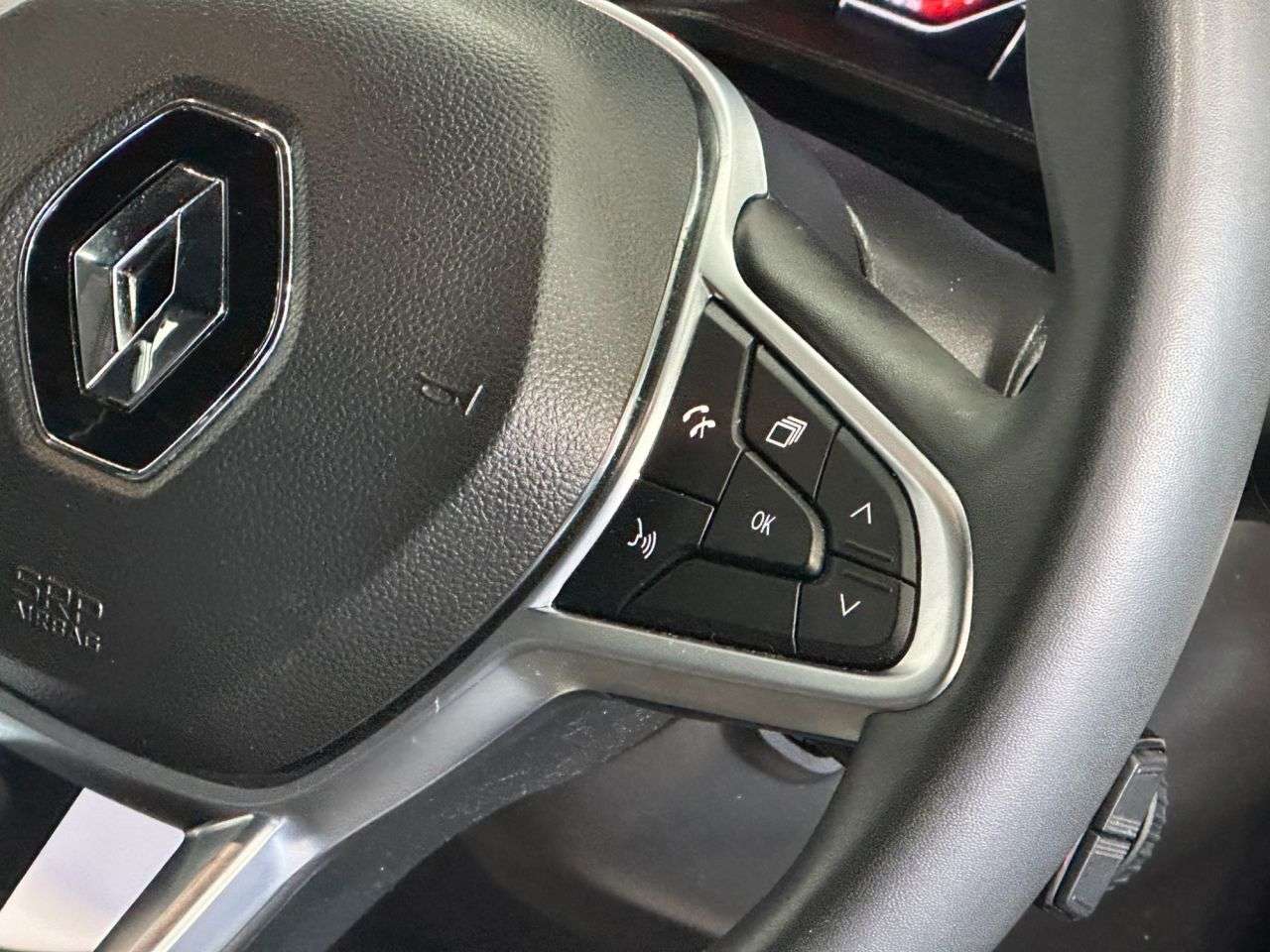 2021 RENAULT CLIO 2021 RENAULT CLIO