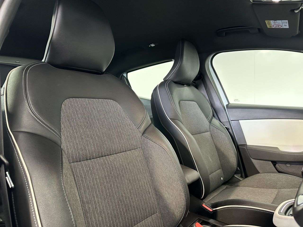 2021 RENAULT CLIO 2021 RENAULT CLIO