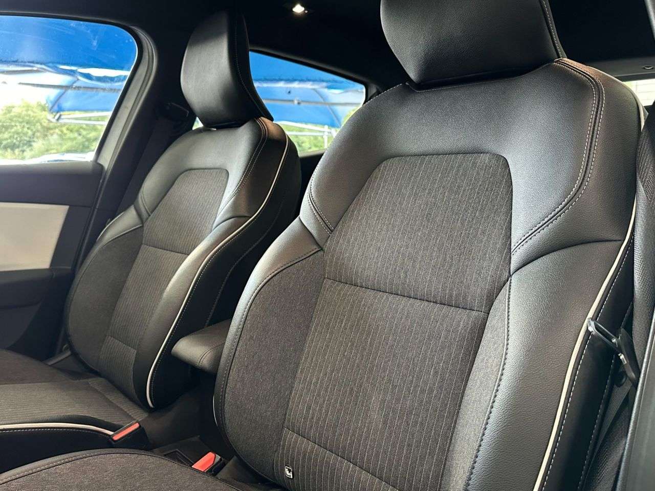 2021 RENAULT CLIO 2021 RENAULT CLIO