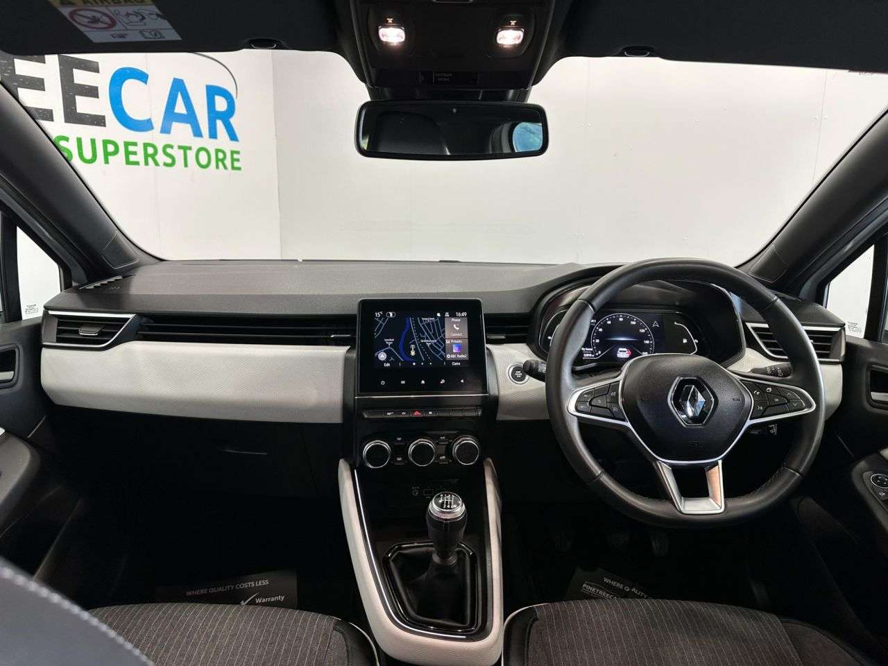 2021 RENAULT CLIO 2021 RENAULT CLIO