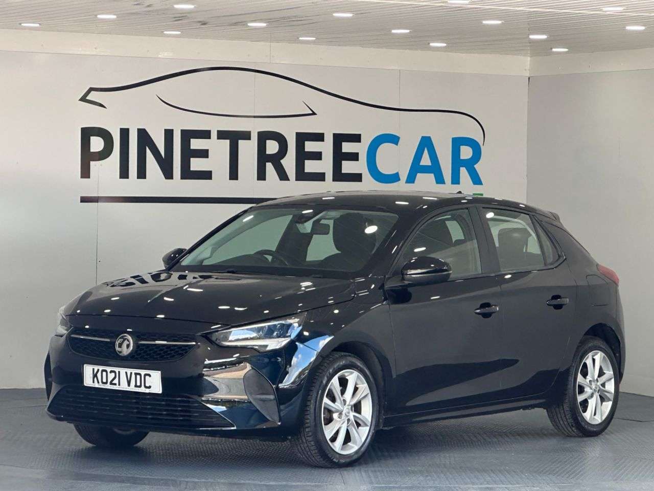 A 2021 VAUXHALL CORSA 1.2 SE Nav Hatchback 5dr Petrol Manual Euro 6 (75 ps) A 2021 VAUXHALL CORSA 1.2 SE Nav Hatchback 5dr Petrol Manual Euro 6 (75 ps)