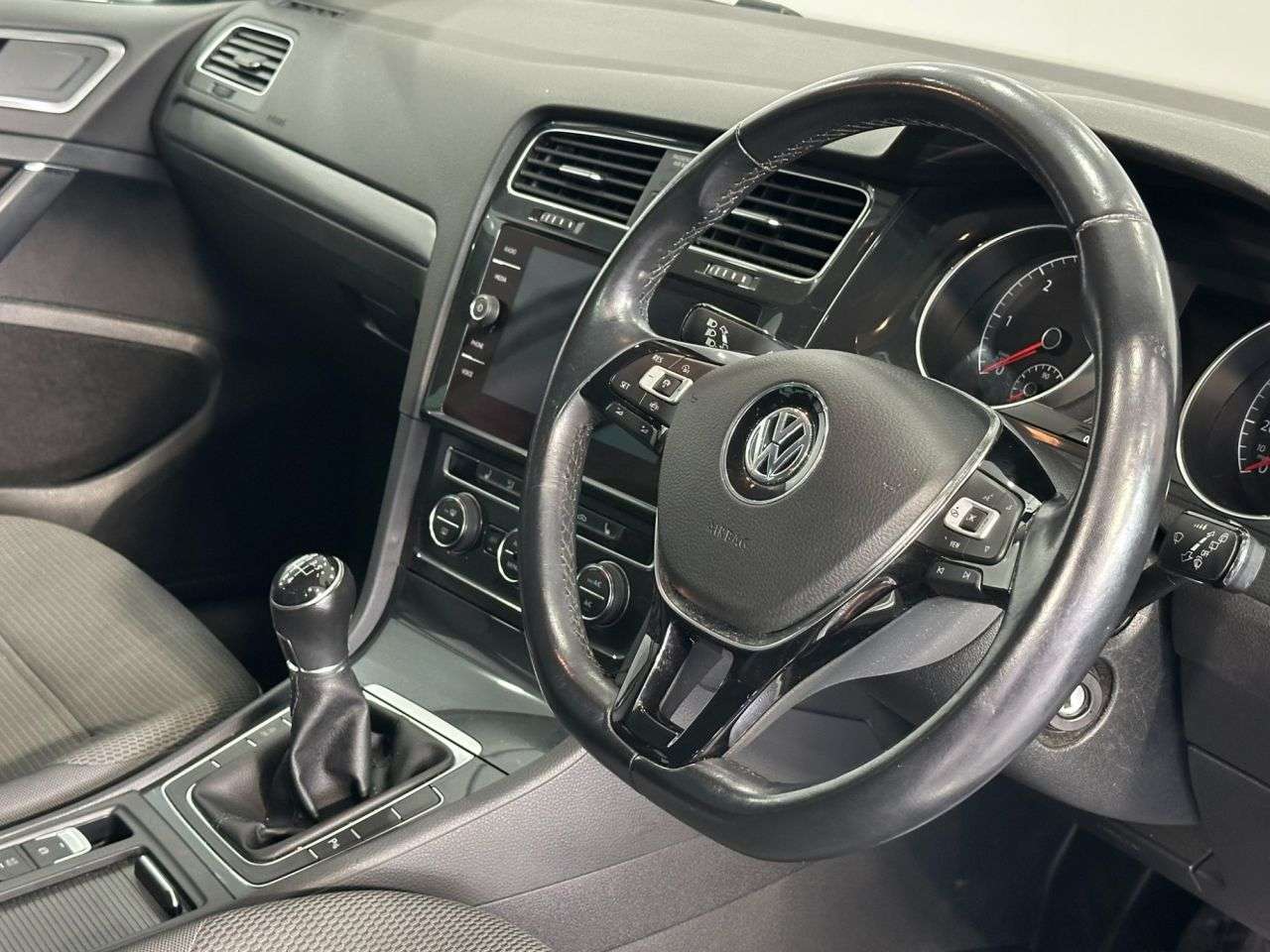 2020 VOLKSWAGEN GOLF 2020 VOLKSWAGEN GOLF