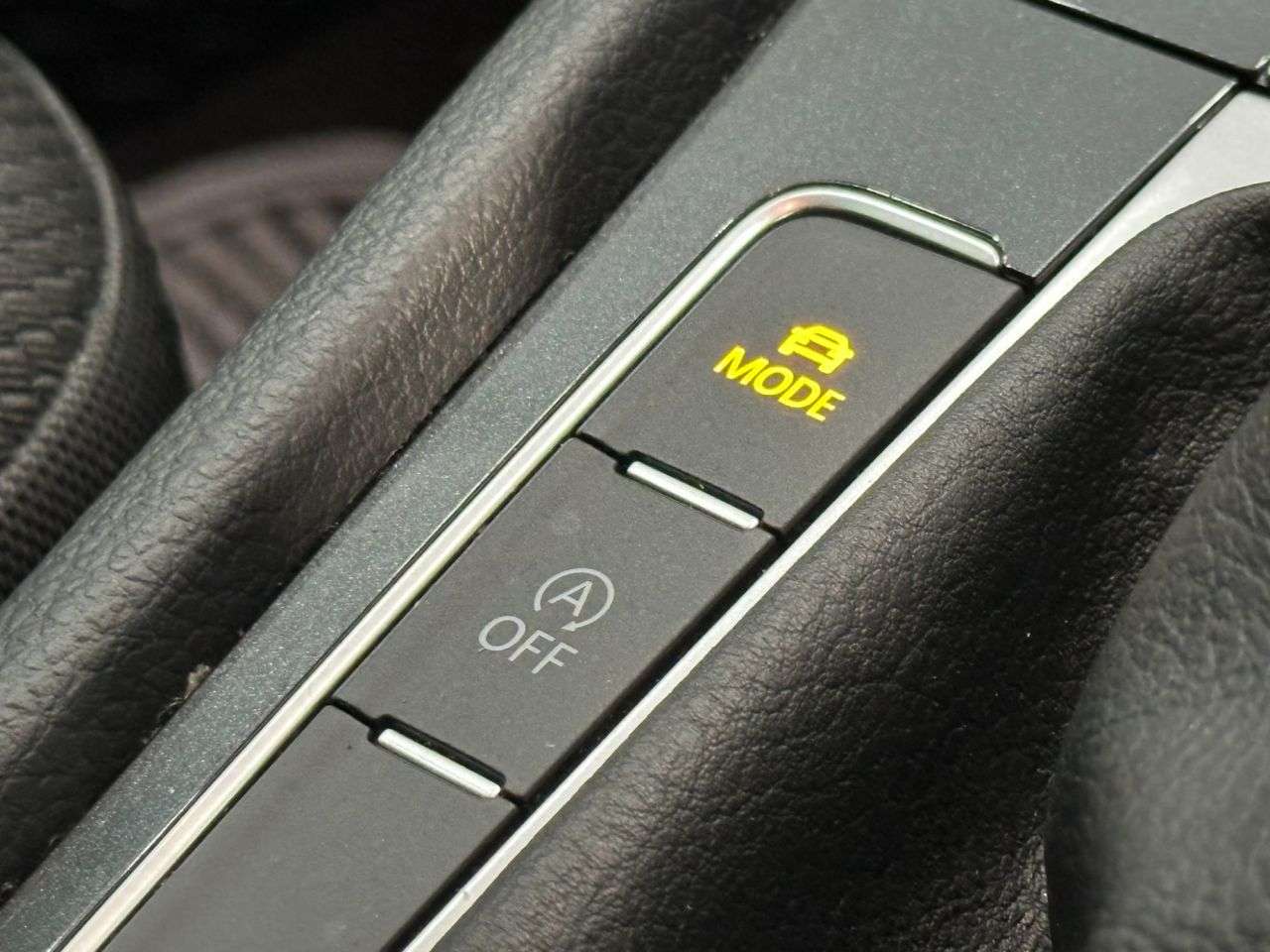 2020 VOLKSWAGEN GOLF 2020 VOLKSWAGEN GOLF