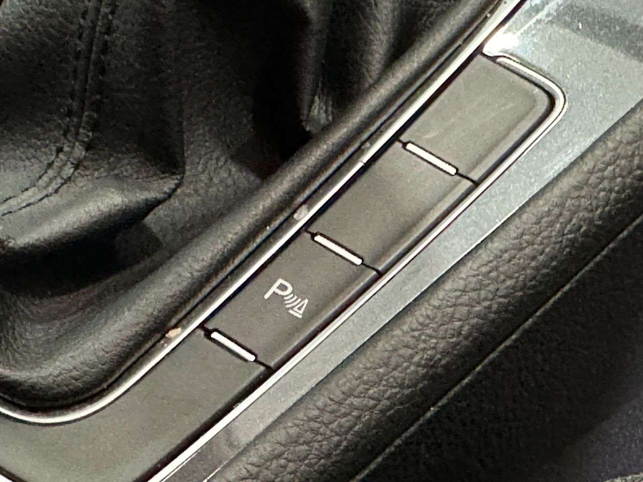 2020 VOLKSWAGEN GOLF 2020 VOLKSWAGEN GOLF