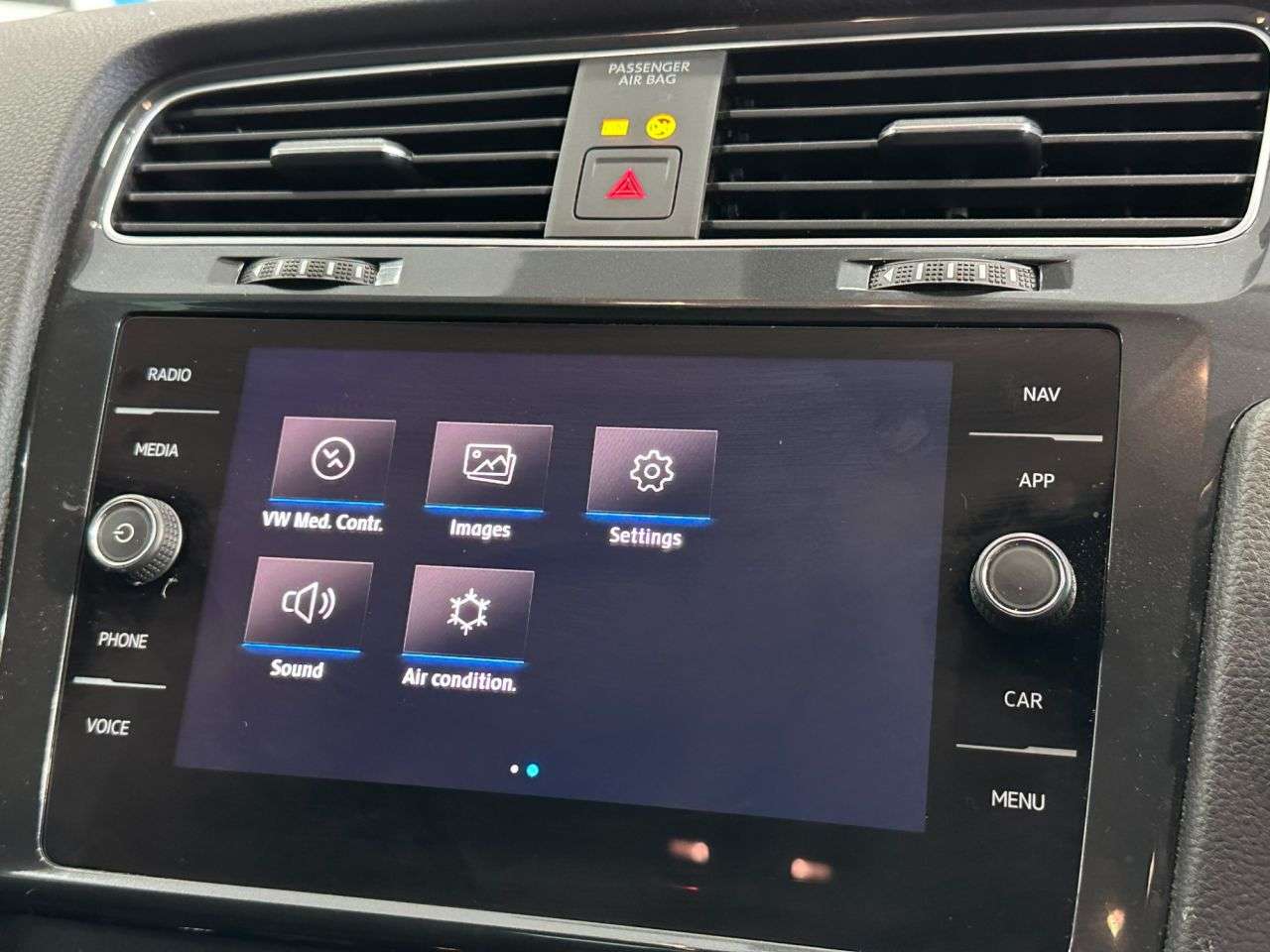 2020 VOLKSWAGEN GOLF 2020 VOLKSWAGEN GOLF