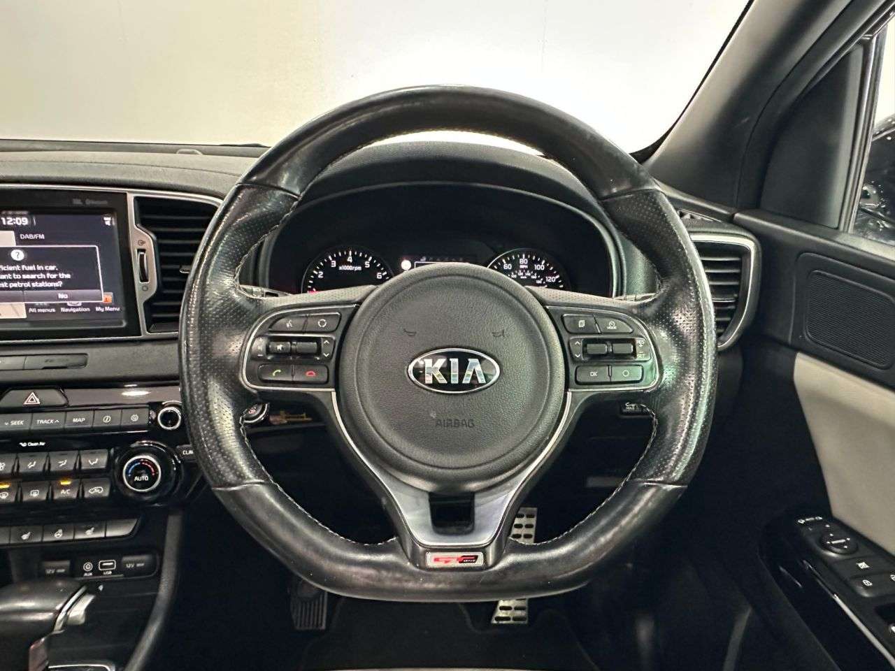 2017 KIA SPORTAGE 2017 KIA SPORTAGE