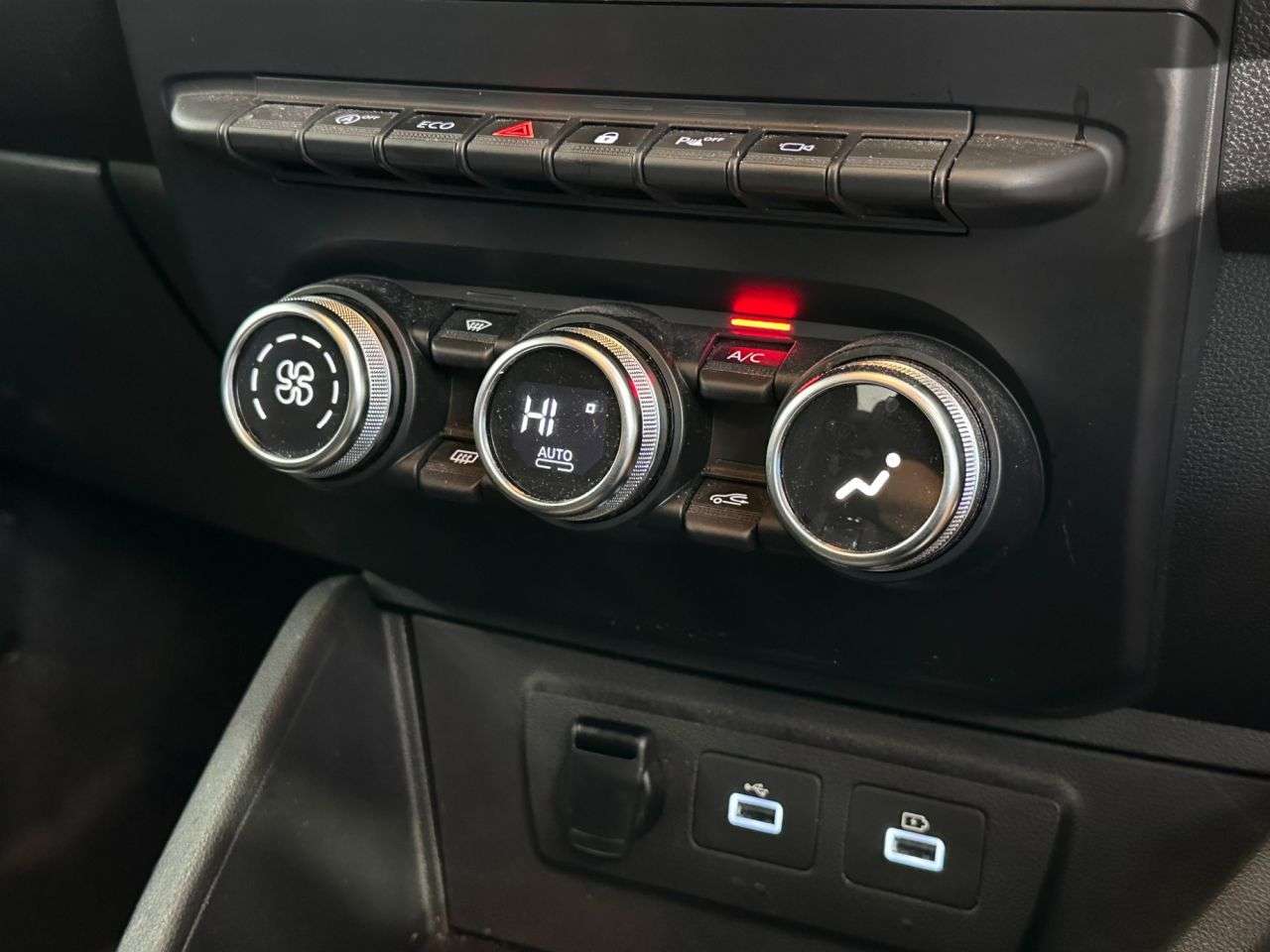 2022 DACIA DUSTER 2022 DACIA DUSTER