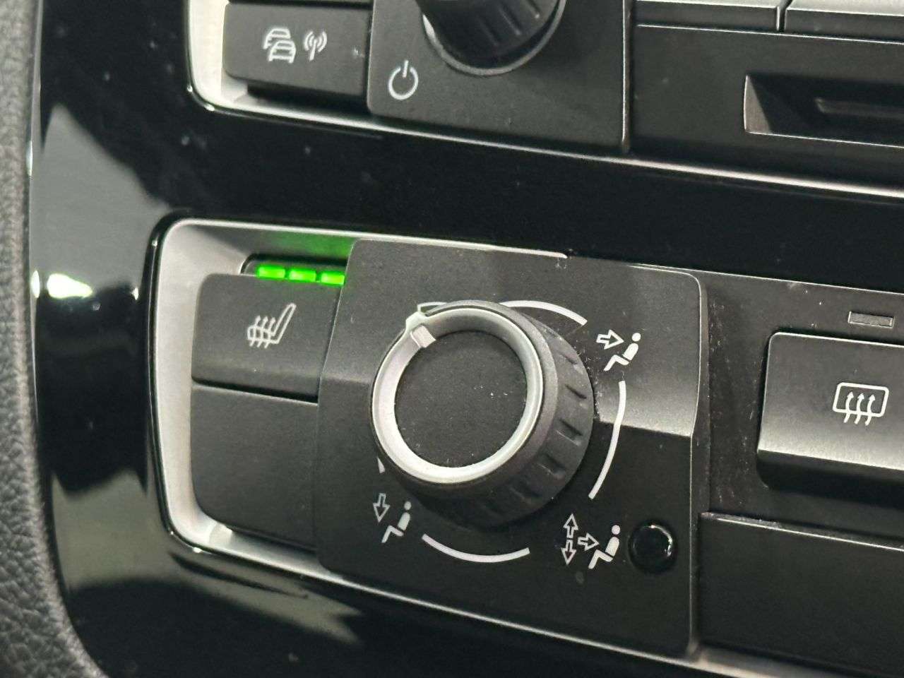 2019 BMW 1 SERIES 2019 BMW 1 SERIES