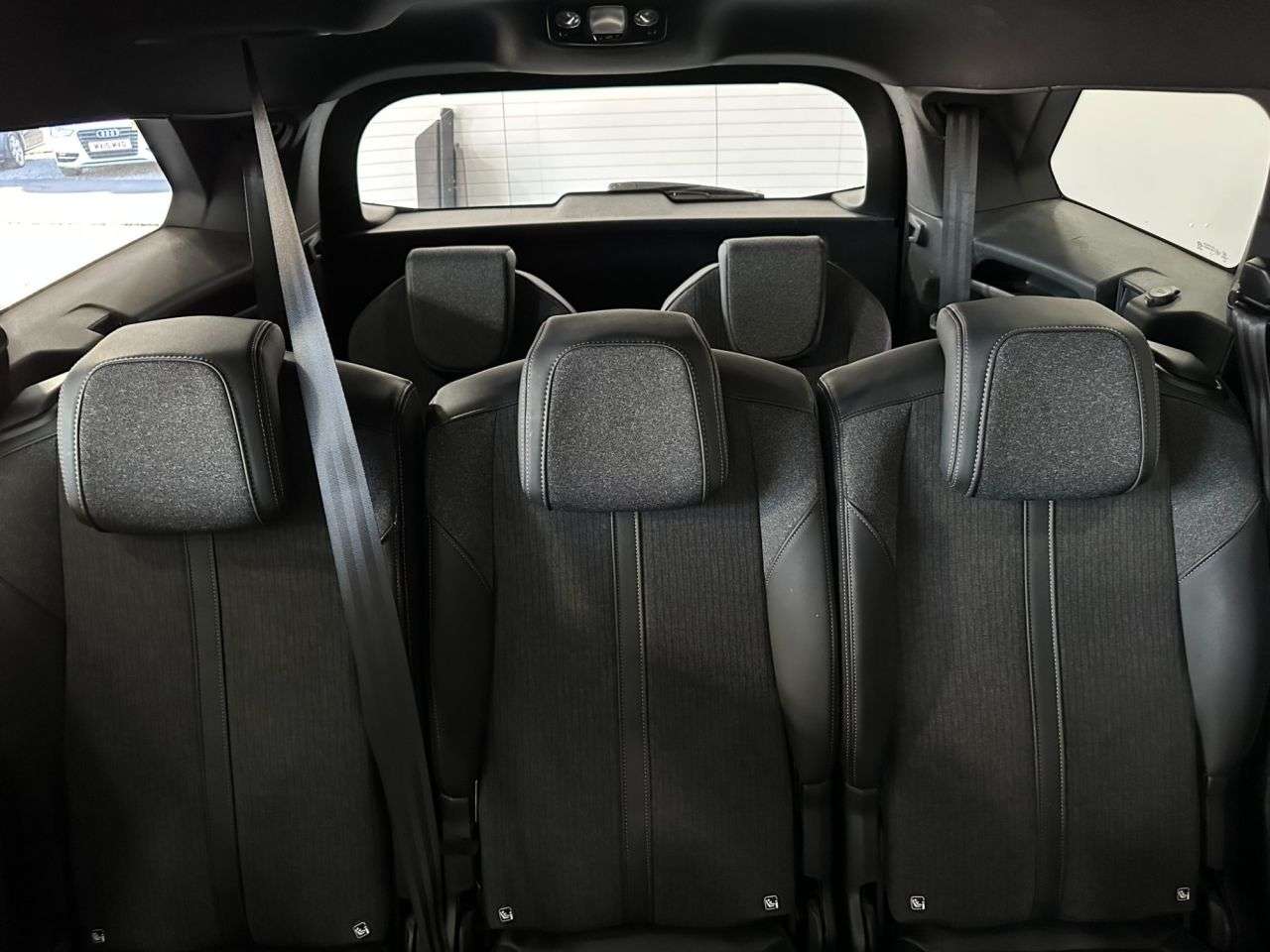 2019 PEUGEOT 5008 2019 PEUGEOT 5008