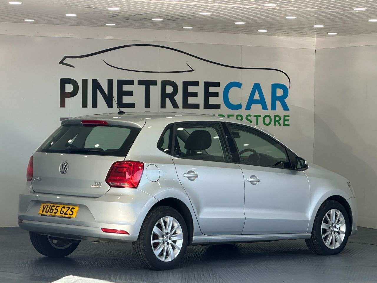 2015 VOLKSWAGEN POLO 2015 VOLKSWAGEN POLO