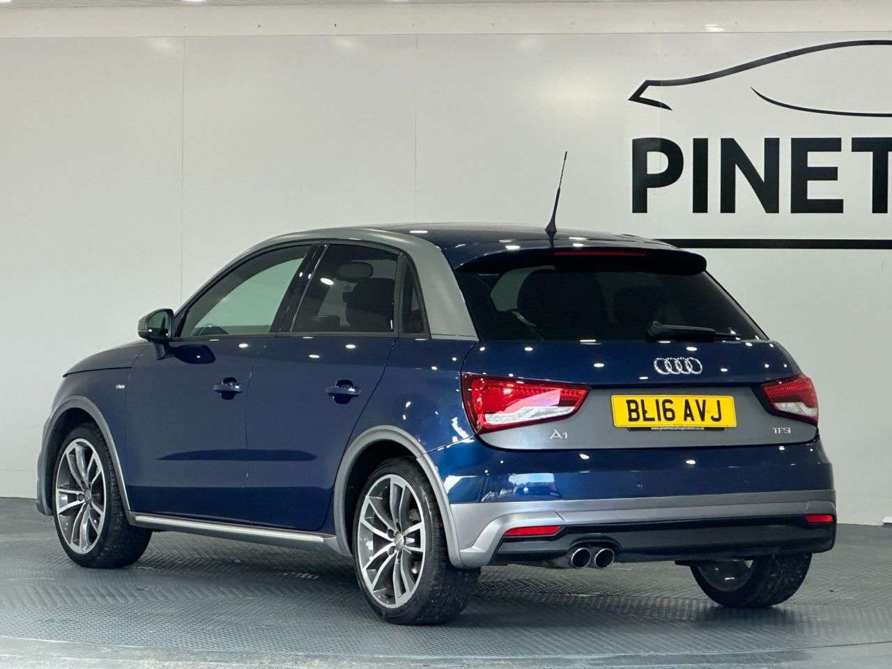 2016 AUDI A1 2016 AUDI A1