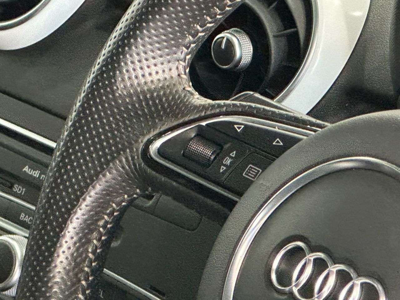 2016 AUDI A1 2016 AUDI A1