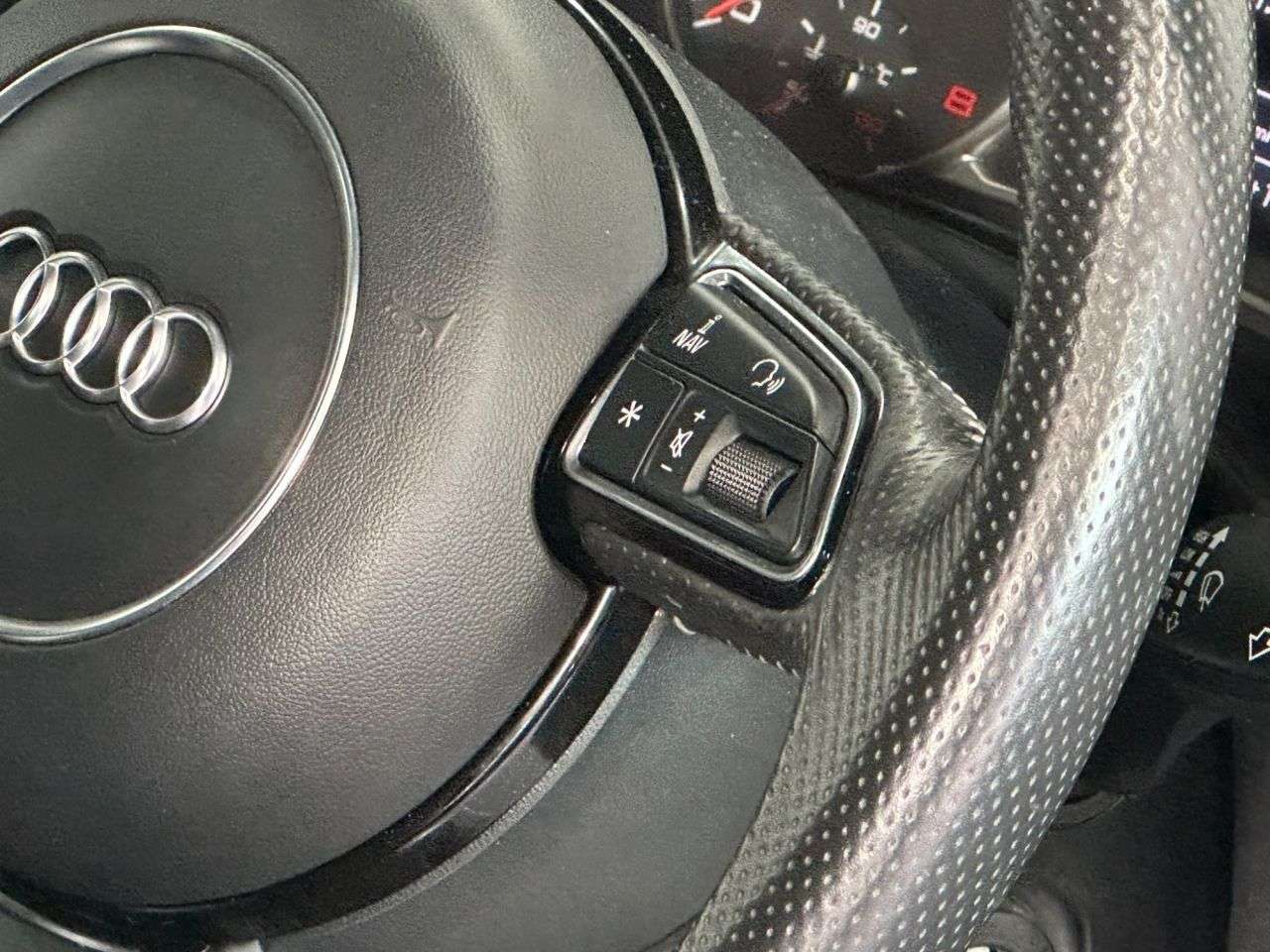 2016 AUDI A1 2016 AUDI A1