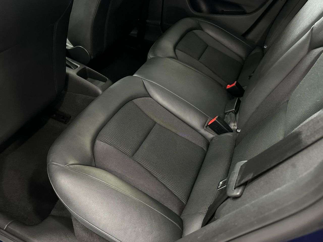 2016 AUDI A1 2016 AUDI A1