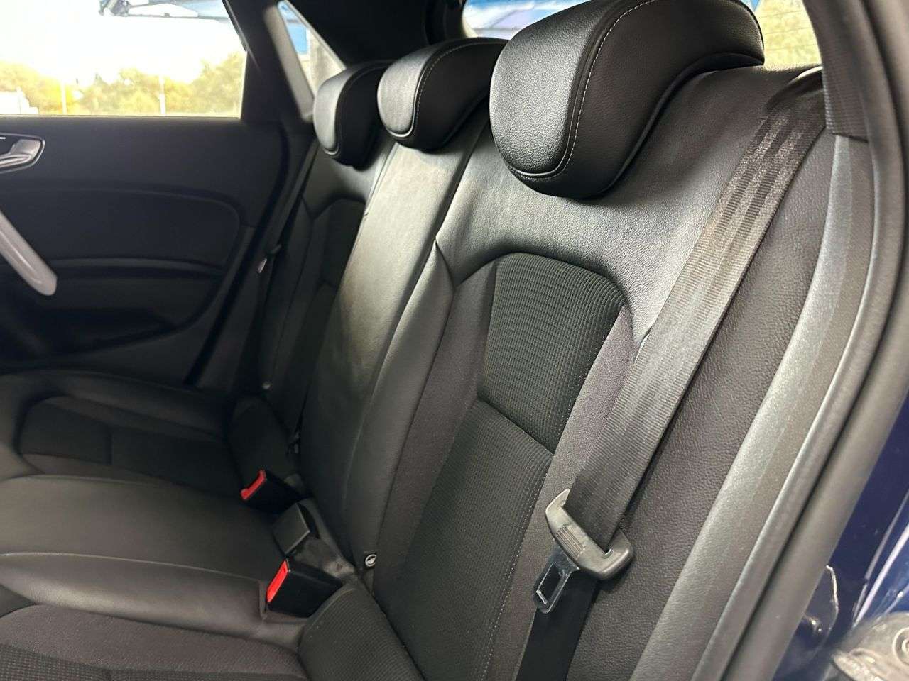 2016 AUDI A1 2016 AUDI A1