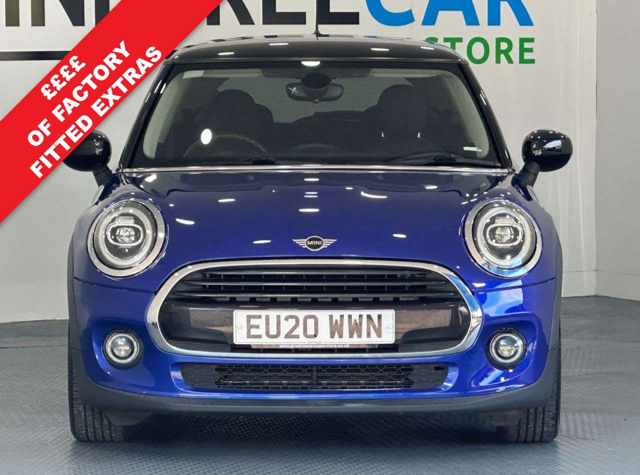 A 2020 MINI HATCH 1.5 Cooper Classic Hatchback 3dr Petrol Manual Euro 6 (s/s) (136 ps) A 2020 MINI HATCH 1.5 Cooper Classic Hatchback 3dr Petrol Manual Euro 6 (s/s) (136 ps)