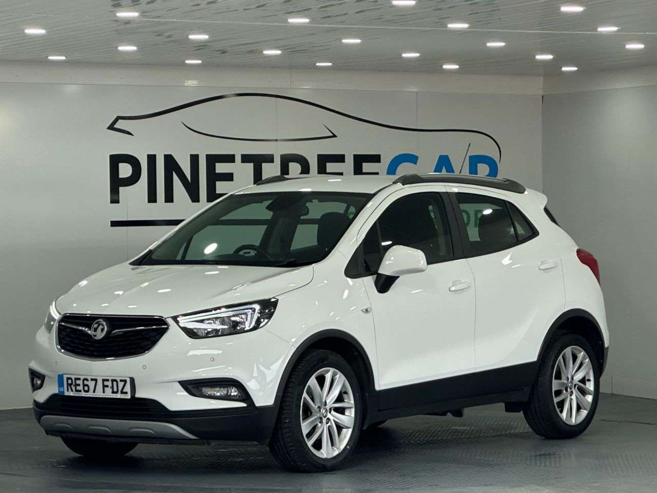 A 2017 VAUXHALL MOKKA X 1.6 CDTi Active SUV 5dr Diesel Manual Euro 6 (s/s) 17in Alloy (136 ps) A 2017 VAUXHALL MOKKA X 1.6 CDTi Active SUV 5dr Diesel Manual Euro 6 (s/s) 17in Alloy (136 ps)