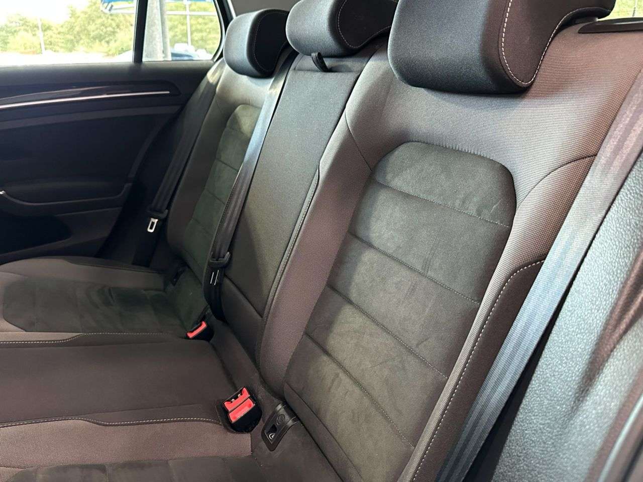 2019 VOLKSWAGEN GOLF 2019 VOLKSWAGEN GOLF