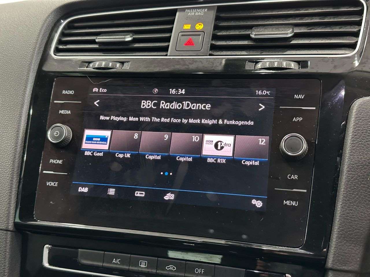 2019 VOLKSWAGEN GOLF 2019 VOLKSWAGEN GOLF