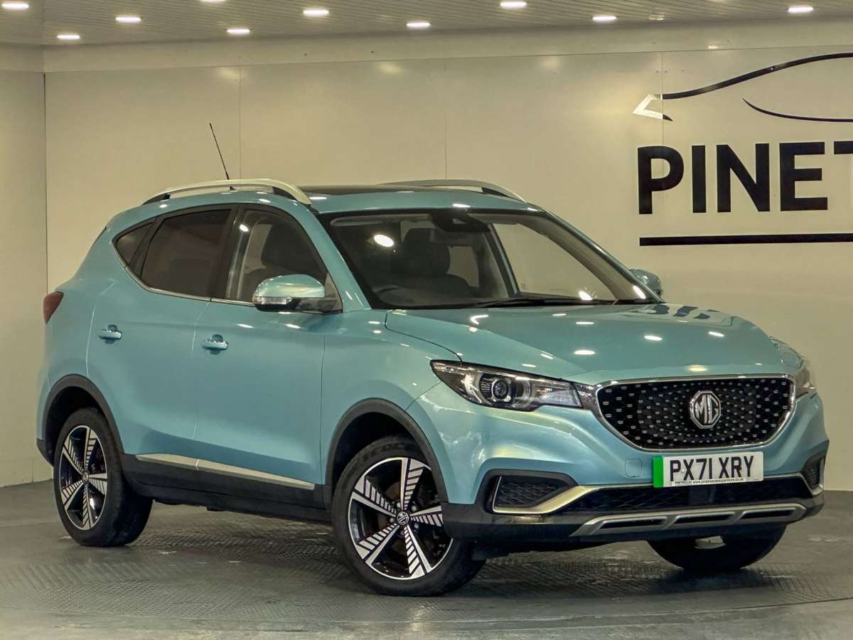 Check out this Mg Mg Zs 2021 Electric Automatic