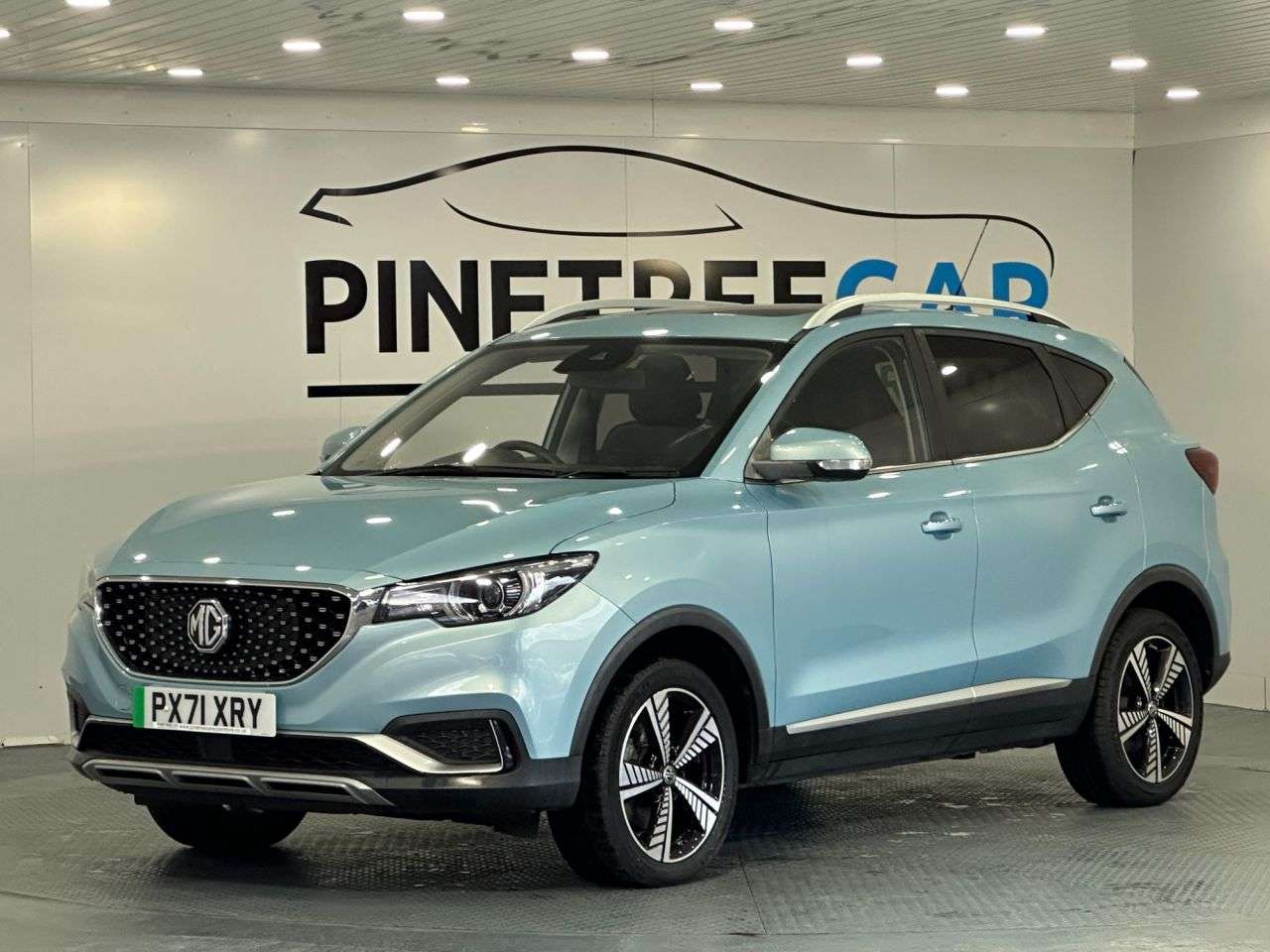 A 2021 MG MG ZS 44.5kWh Exclusive SUV 5dr Electric Auto (143 ps) A 2021 MG MG ZS 44.5kWh Exclusive SUV 5dr Electric Auto (143 ps)