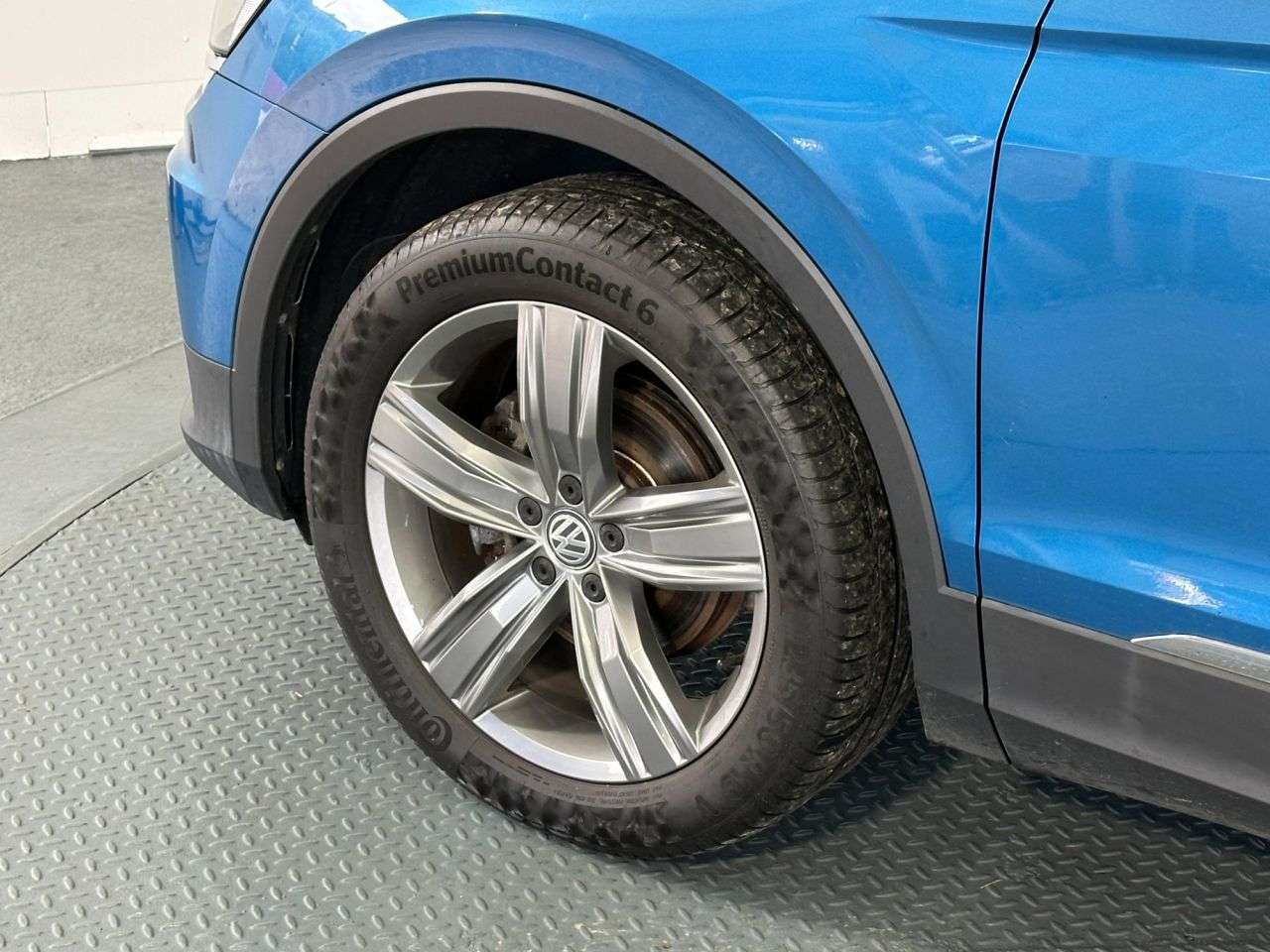 2017 VOLKSWAGEN TIGUAN 2017 VOLKSWAGEN TIGUAN