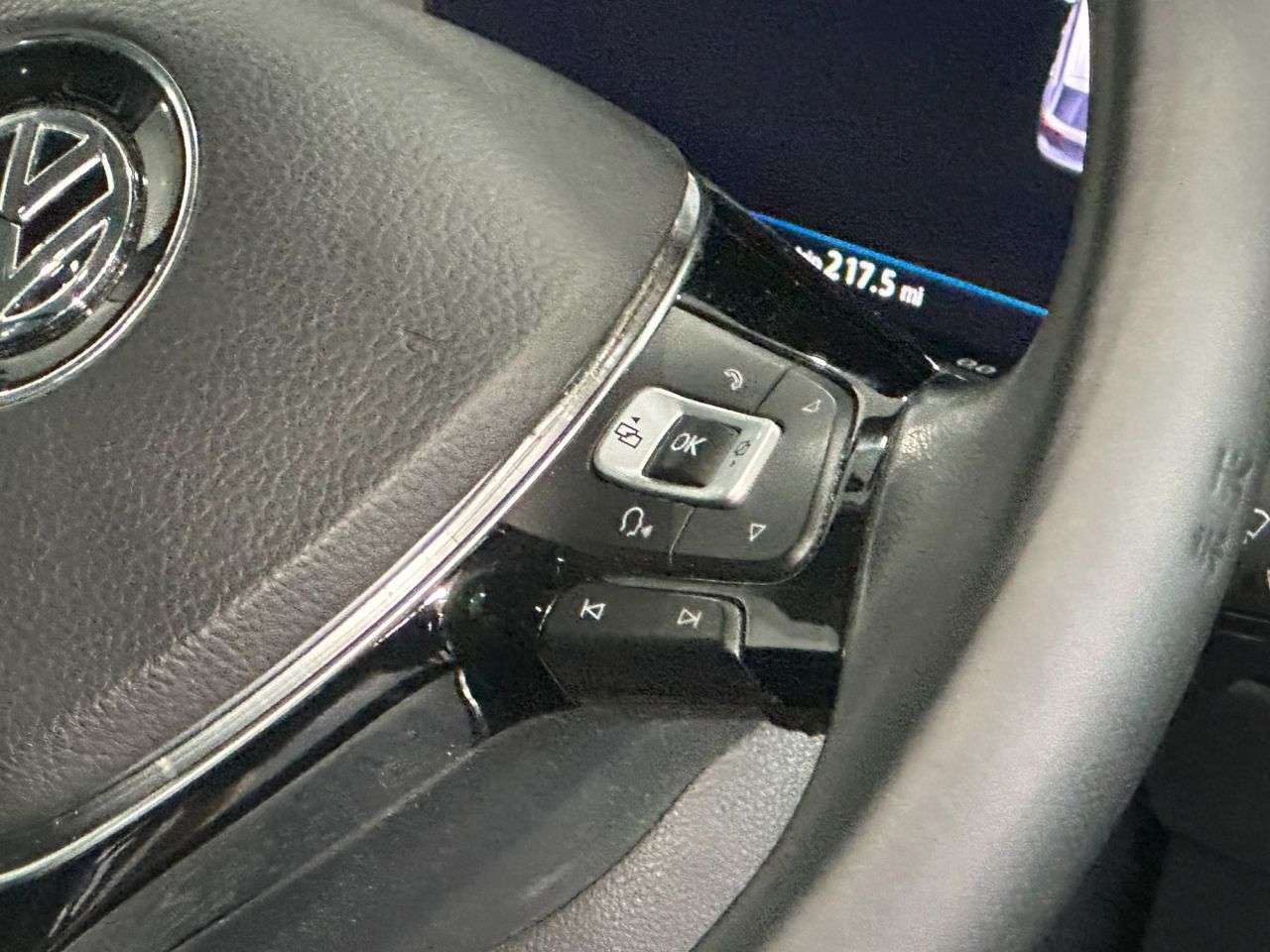 2017 VOLKSWAGEN TIGUAN 2017 VOLKSWAGEN TIGUAN