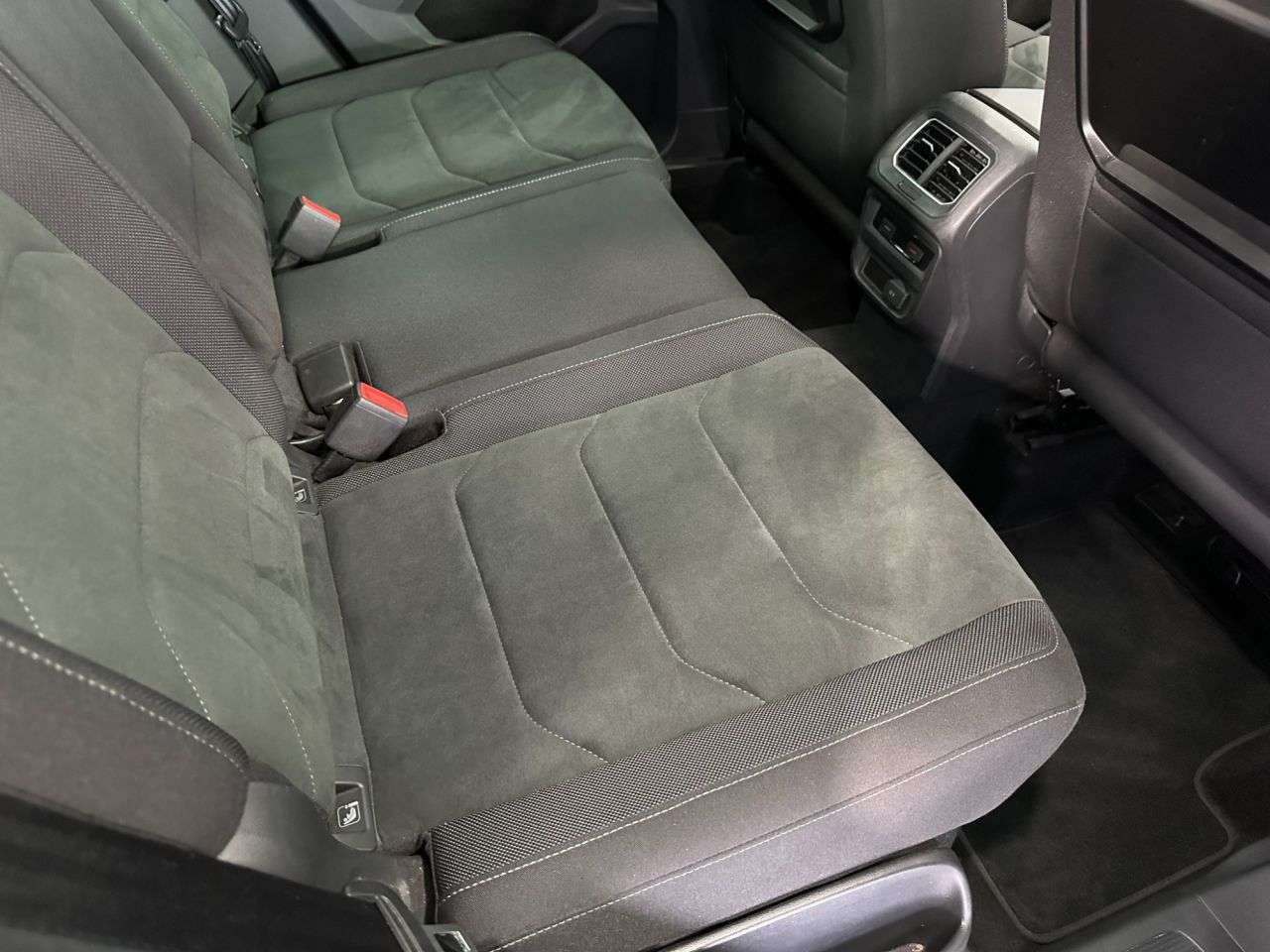 2017 VOLKSWAGEN TIGUAN 2017 VOLKSWAGEN TIGUAN